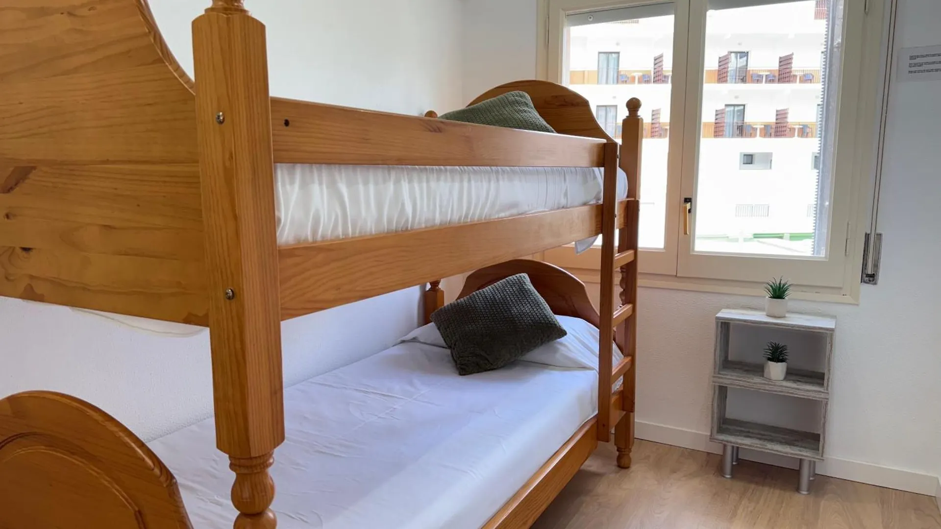 Apartamento Agi El Moll de Rosas España