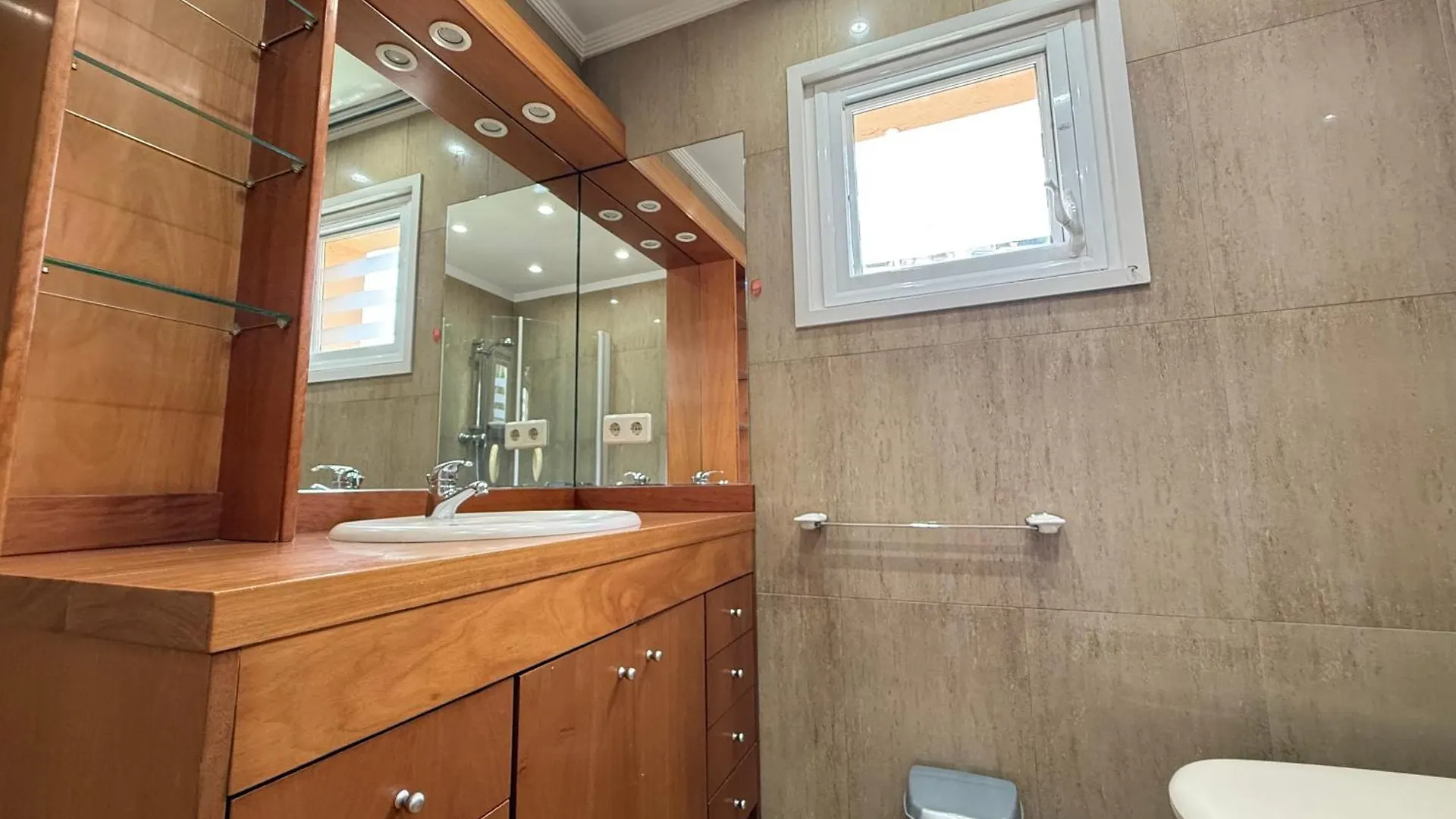Apartamento Agi El Moll de Rosas