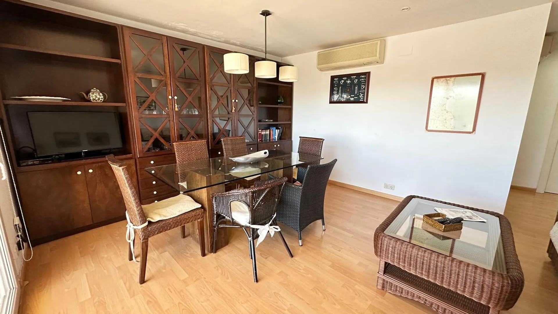 Agi El Moll De Roses Apartment Spain