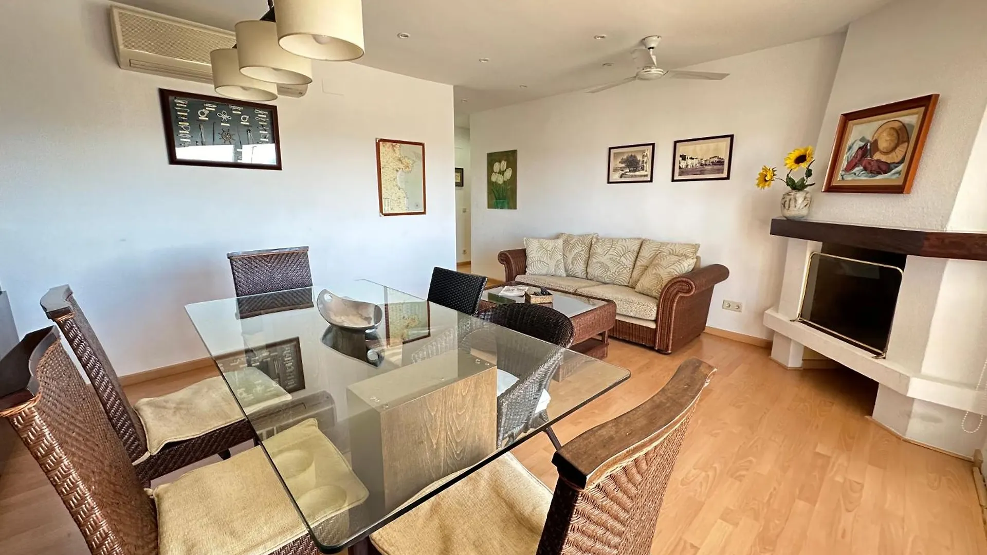 Agi El Moll De Roses Apartment 0*,